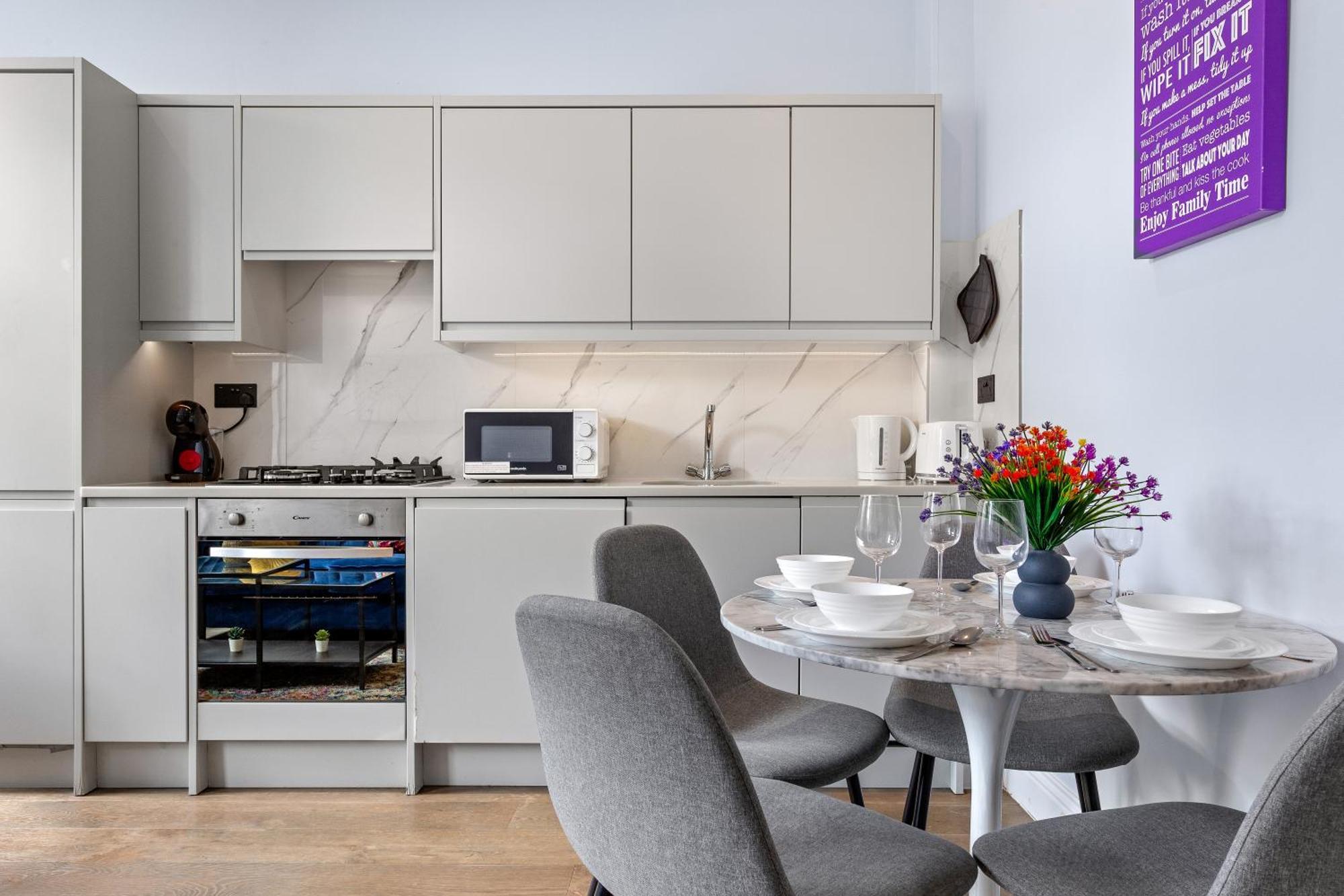 Stylish 2 Bedroom Apartment In Westminster Sleeps 5 With Ac Londra Exterior foto